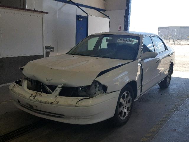 1YVGF22C225303717 - 2002 MAZDA 626 LX WHITE photo 2