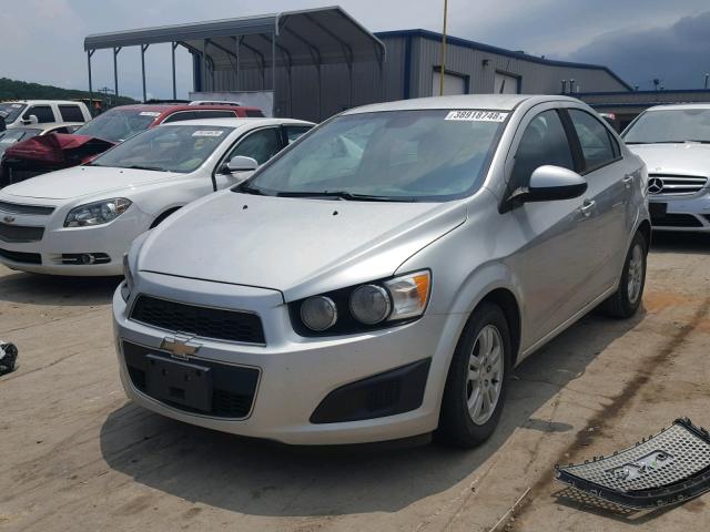 1G1JA5SH8C4144743 - 2012 CHEVROLET SONIC LS 银色 照片 2