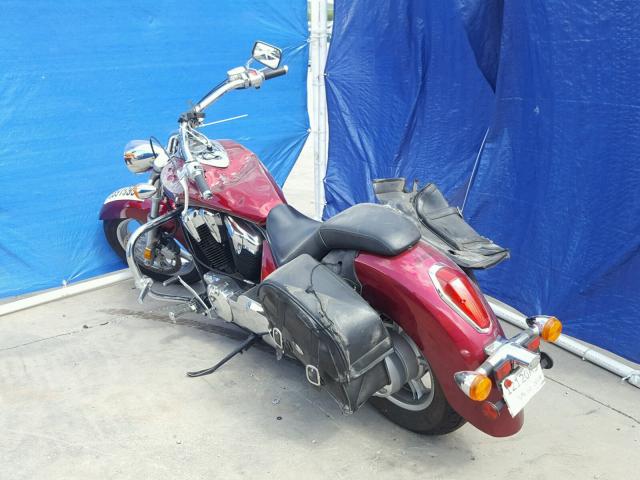 JH2SC6603AK001179 - 2010 HONDA VT1300 CR BURGUNDY photo 4