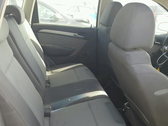 KL1TD66E29B602060 - 2009 CHEVROLET AVEO LS WHITE photo 6