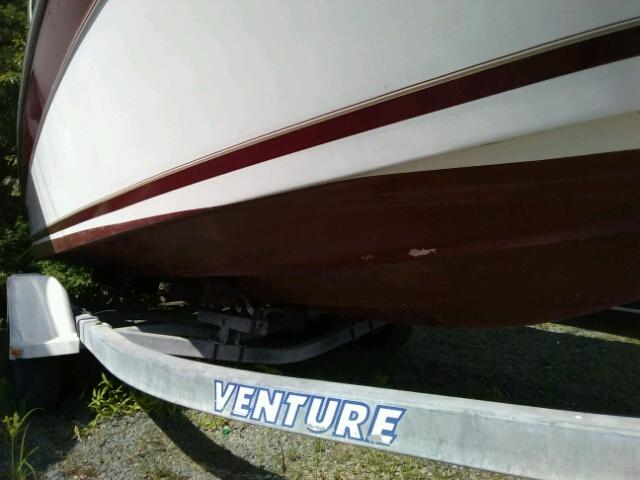 SERV3378K495 - 1995 SEAR BOAT WHITE photo 9