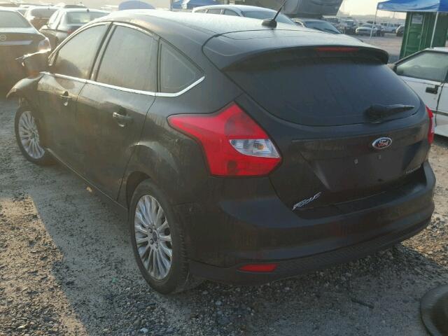 1FAHP3N29CL362010 - 2012 FORD FOCUS TITA BLACK photo 3