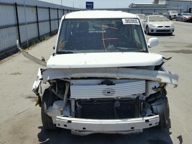 JTLKT334150215513 - 2005 TOYOTA SCION XB 白色 照片 9