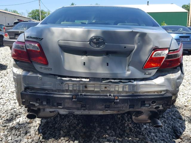 4T1BK46K17U040038 - 2007 TOYOTA CAMRY LE/X SILVER photo 9