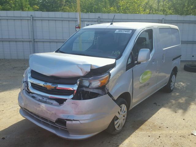 3N63M0YN7FK725322 - 2015 CHEVROLET CITY EXPRE GRAY photo 2