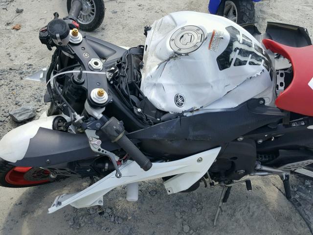 JYARJ16E39A015883 - 2009 YAMAHA YZFR6 WHITE photo 9