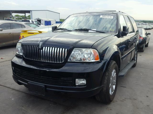 5LMFU27586LJ16235 - 2006 LINCOLN NAVIGATOR BLACK photo 2
