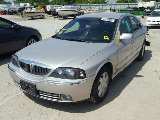1LNHM86SX3Y683714 - 2003 LINCOLN LS 银色 照片 2