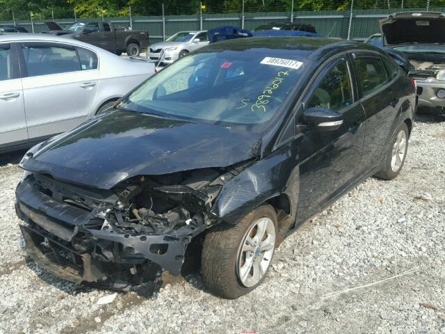 1FAHP3F25CL402050 - 2012 FORD FOCUS BLACK photo 2