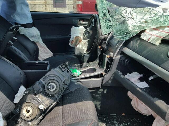 4T1BF1FK2FU927407 - 2015 TOYOTA CAMRY LE შავი ფოტო 5