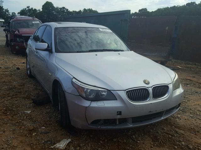 WBANB33564B088326 - 2004 BMW 545 I SILVER photo 1