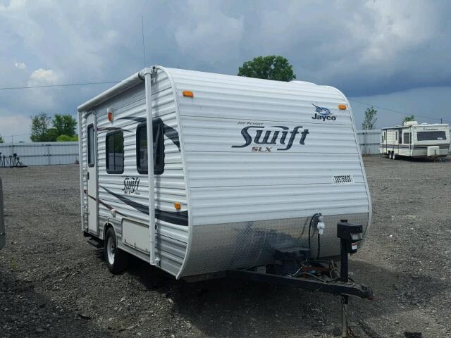 1UJBJ0AG7B17C0082 - 2011 JYCO SWIFT SLX WHITE photo 1