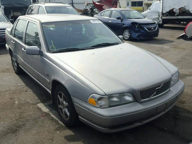 YV1LS5574W1522699 - 1998 VOLVO S70 SILVER photo 1