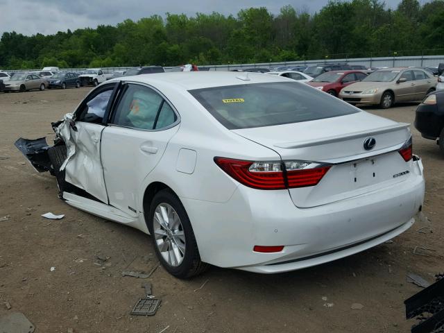 JTHBW1GG7D2037829 - 2013 LEXUS ES 300H WHITE photo 3