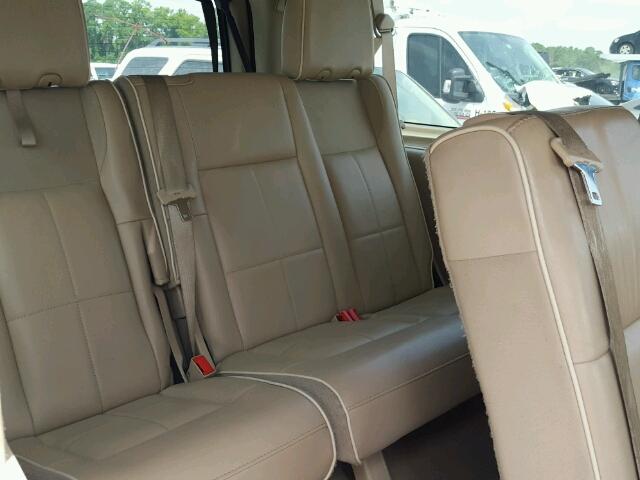 5LMFL27528LJ07021 - 2008 LINCOLN NAVIGATOR Bordeaux Foto 9