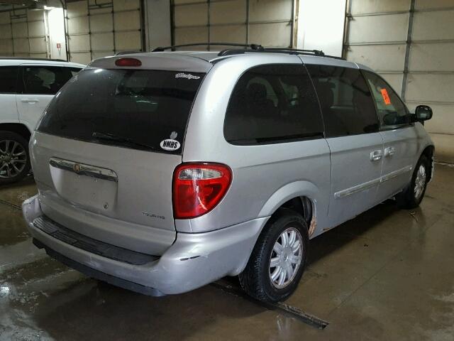 2A4GP54L66R809295 - 2006 CHRYSLER TOWN & COU SILVER photo 4