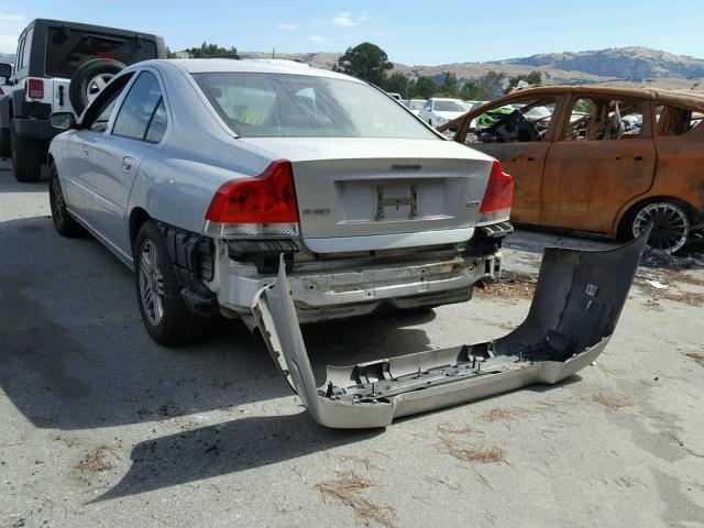 YV1RS592X52473669 - 2005 VOLVO S60 2.5T SILVER photo 3