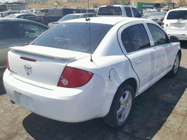 1G1AL58F287242740 - 2008 CHEVROLET COBALT LT WHITE photo 4