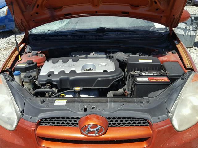 KMHCN36C07U032480 - 2007 HYUNDAI ACCENT SE ORANGE photo 7