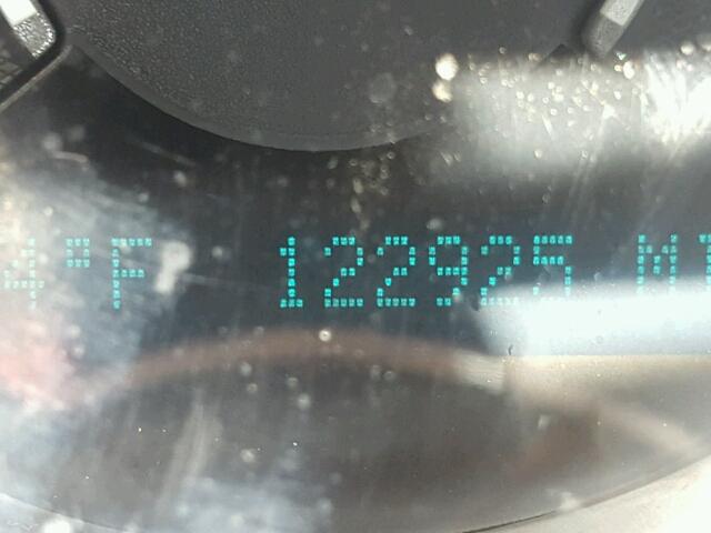 1G1ZC5EB0AF120796 - 2010 CHEVROLET MALIBU 1LT ნაცრისფერი ფოტო 8