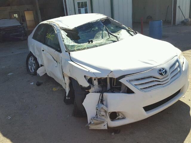 4T1BF3EK0BU631406 - 2011 TOYOTA CAMRY BASE WHITE photo 1