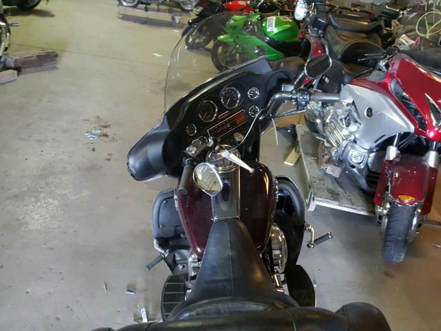 1HD1FCW1X5Y626571 - 2005 HARLEY-DAVIDSON FLHTCUI Бордовый фото 5