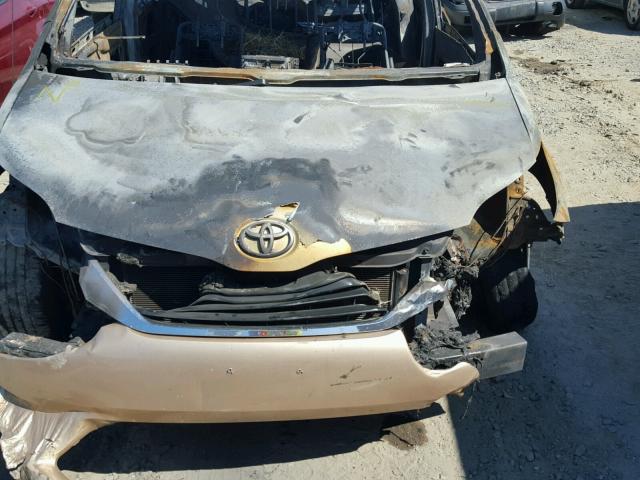 5TDKK3DC9ES494078 - 2014 TOYOTA SIENNA LE BURN photo 7