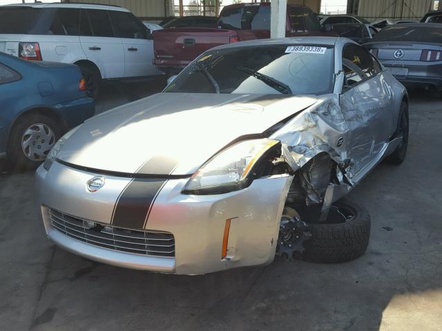 JN1AZ34D93T109927 - 2003 NISSAN 350Z COUPE SILVER photo 2