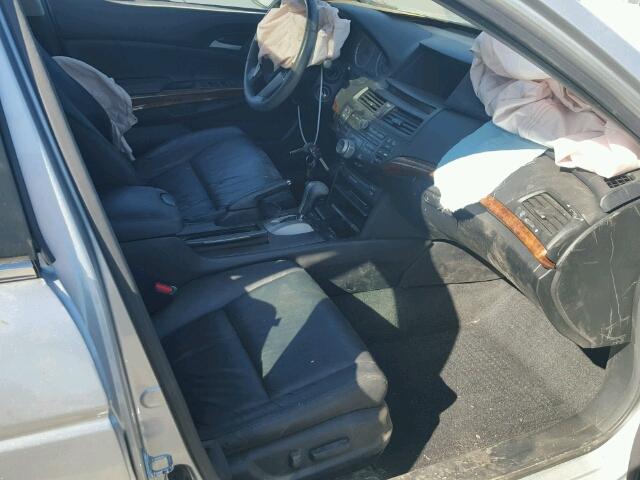 1HGCP3F82CA013338 - 2012 HONDA ACCORD EXL SILVER photo 5