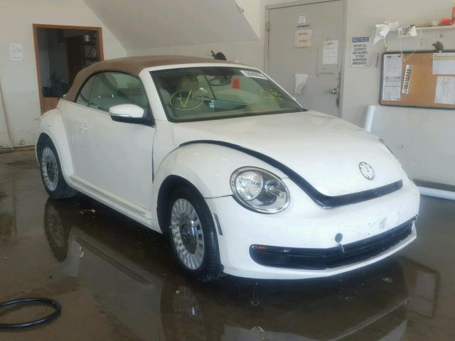 3VW5P7AT7DM817680 - 2013 VOLKSWAGEN BEETLE WHITE photo 1