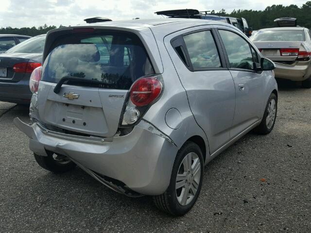 KL8CD6S90EC531567 - 2014 CHEVROLET SPARK 1LT SILVER photo 4