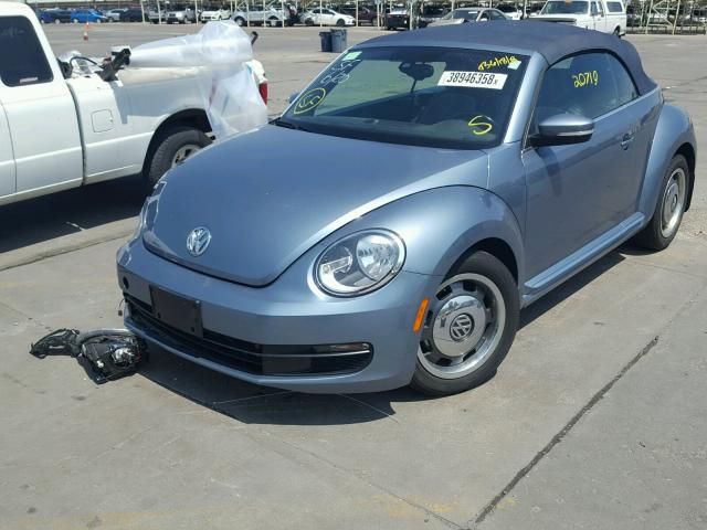 3VW507ATXGM812904 - 2016 VOLKSWAGEN BEETLE S/S 蓝色 照片 2