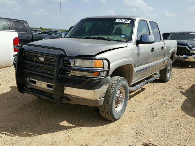 1GTHC23U62F164938 - 2002 GMC SIERRA C25 TAN photo 2