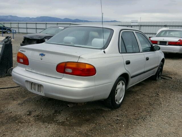 1Y1SK52811Z409748 - 2001 CHEVROLET GEO PRIZM SILVER photo 4