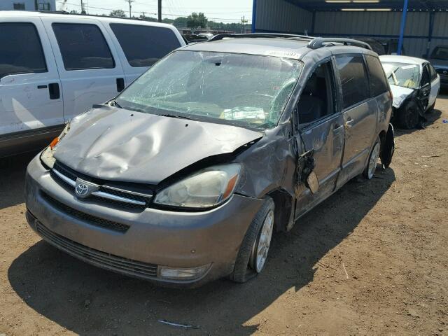 5TDZA22C75S299711 - 2005 TOYOTA SIENNA XLE GRAY photo 2