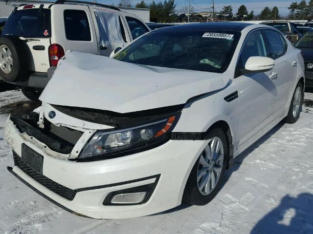 5XXGN4A74EG342138 - 2014 KIA OPTIMA WHITE photo 2