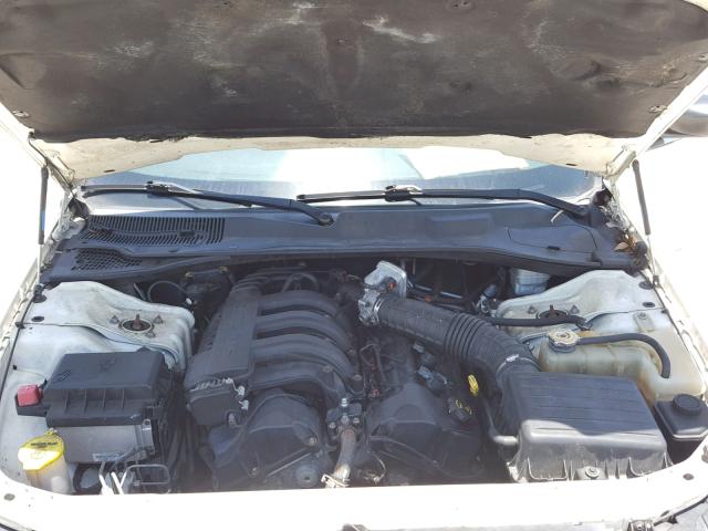 2C3KA43R86H484922 - 2006 CHRYSLER 300 CREAM photo 7