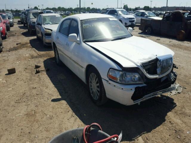 1LNHM81W45Y658479 - 2005 LINCOLN TOWN CAR S WHITE photo 1