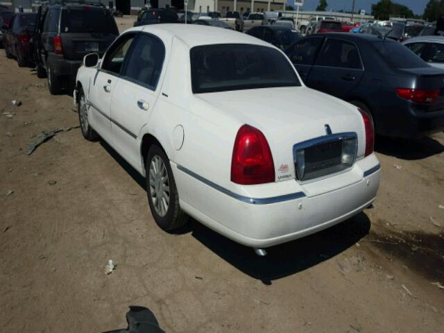 1LNHM81W45Y658479 - 2005 LINCOLN TOWN CAR S WHITE photo 3