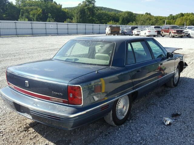 1G3CX52K9S4319154 - 1995 OLDSMOBILE 98 BLUE photo 4