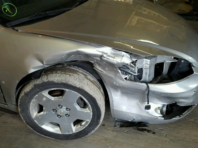 2G1WD58C469106629 - 2006 CHEVROLET IMPALA SUP 银色 照片 9