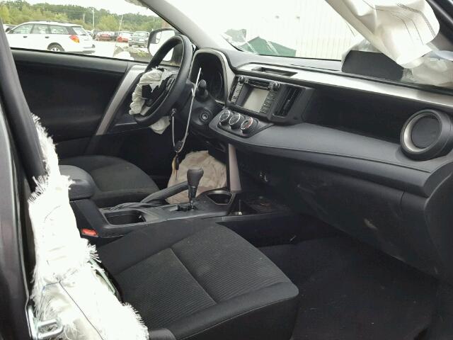 JTMBFREV2HJ132909 - 2017 TOYOTA RAV4 LE Boz foto 5