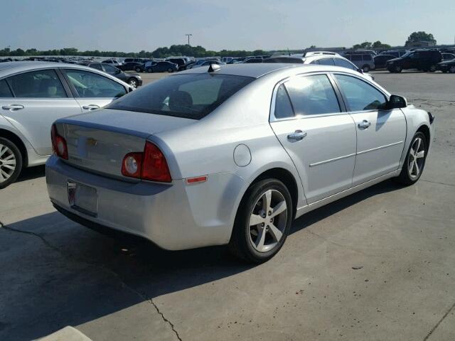 1G1ZC5E08CF358719 - 2012 CHEVROLET MALIBU 1LT 银色 照片 4