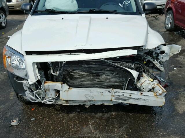 1B3HB48B67D149866 - 2007 DODGE CALIBER SX WHITE photo 9