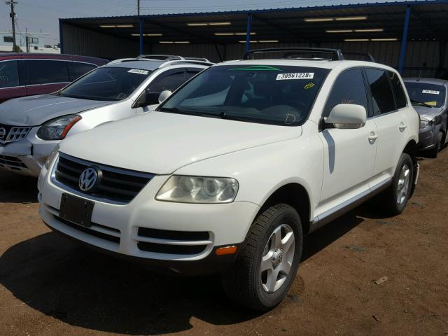 WVGBG77L95D009157 - 2005 VOLKSWAGEN TOUAREG 3. WHITE photo 2