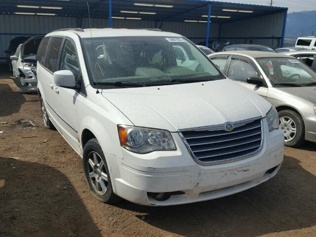 2A4RR5D14AR491753 - 2010 CHRYSLER TOWN & COU WHITE photo 1