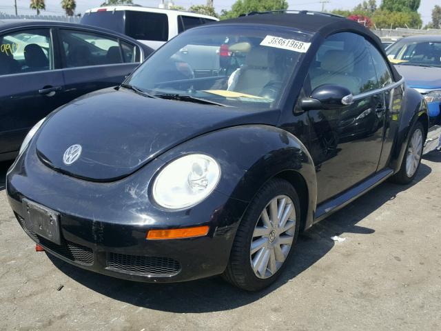 3VWRG31Y28M417831 - 2008 VOLKSWAGEN NEW BEETLE შავი ფოტო 2