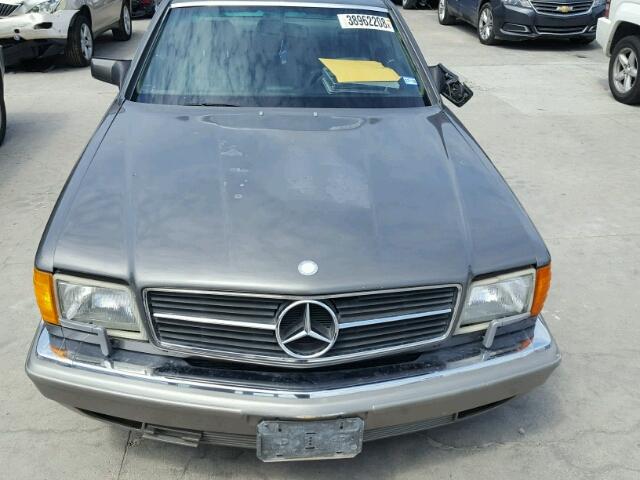 WDBCA45DXGA228765 - 1986 MERCEDES-BENZ 560 SEC GRAY photo 7