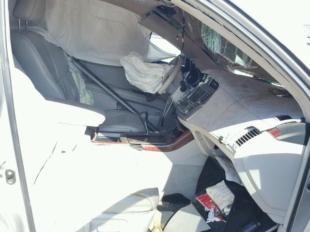 4T1BK3DB6BU403391 - 2011 TOYOTA AVALON BAS SILVER photo 5
