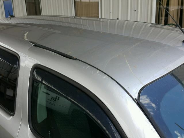 3GNDA13D68S570678 - 2008 CHEVROLET HHR LS SILVER photo 9